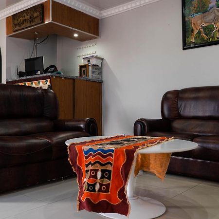 Albrine Lodge Белвил Екстериор снимка