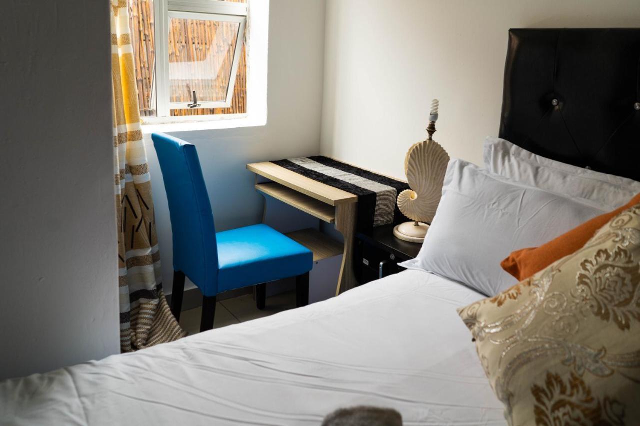 Albrine Lodge Белвил Екстериор снимка