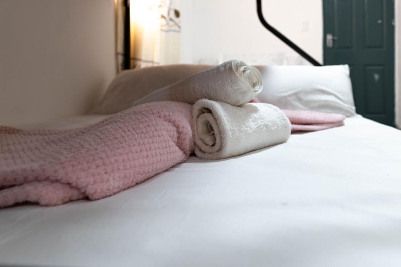 Albrine Lodge Белвил Екстериор снимка